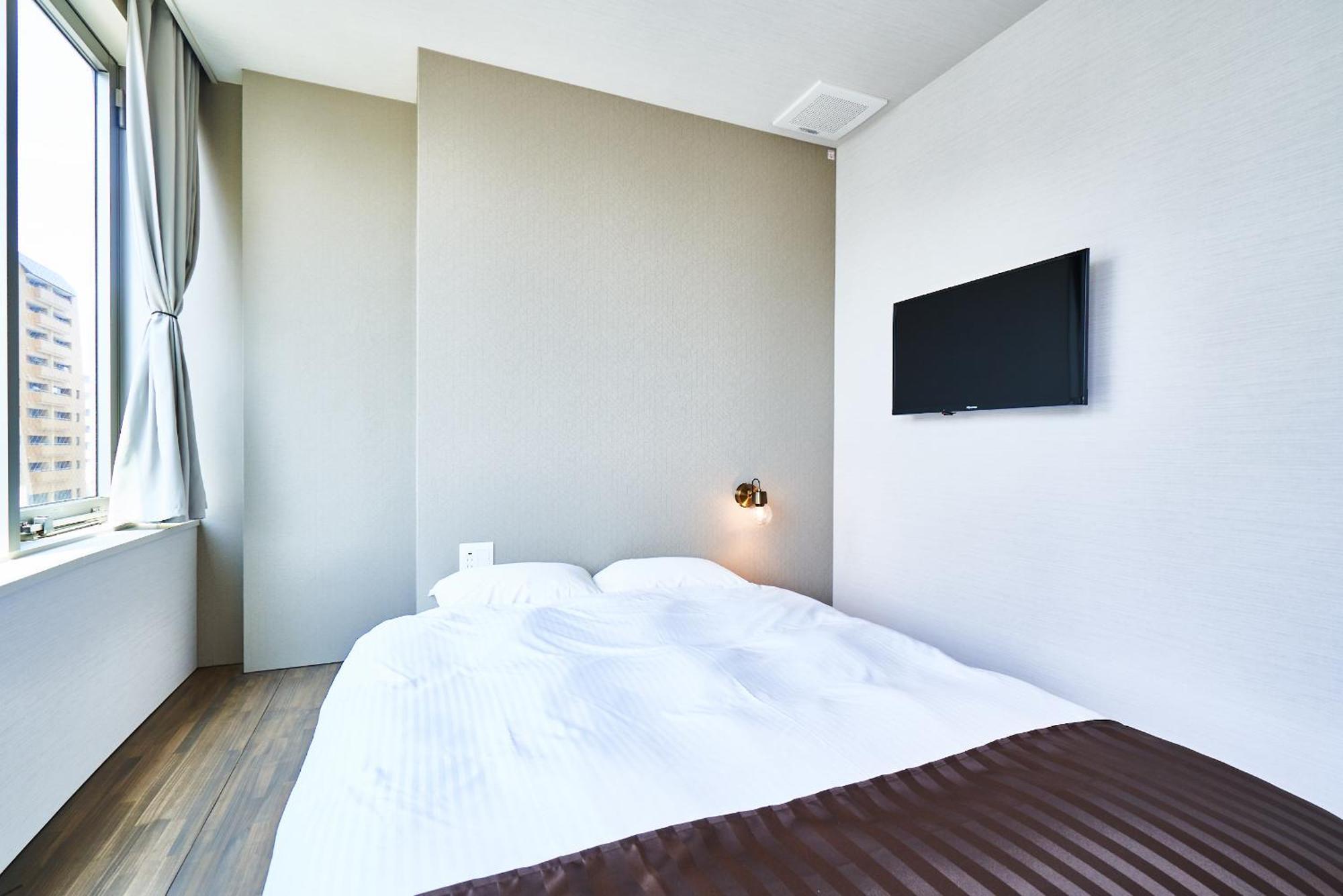 &And Hostel Hommachi East Osaka Exteriör bild